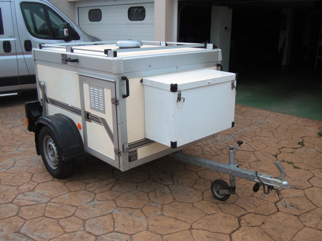 Comercial RN » Blog Archive » WT METALL TH3/400 REMOLQUE ISOTERMICO PERROS